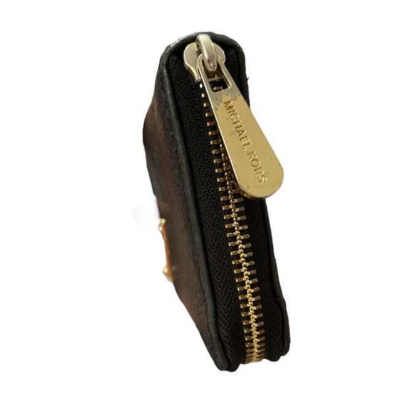 Michael Kors Soft Pebbled Leather Zip Around Wallet - Picture 5 of 15